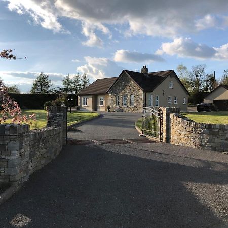 The Bungalow Villa Omagh Luaran gambar
