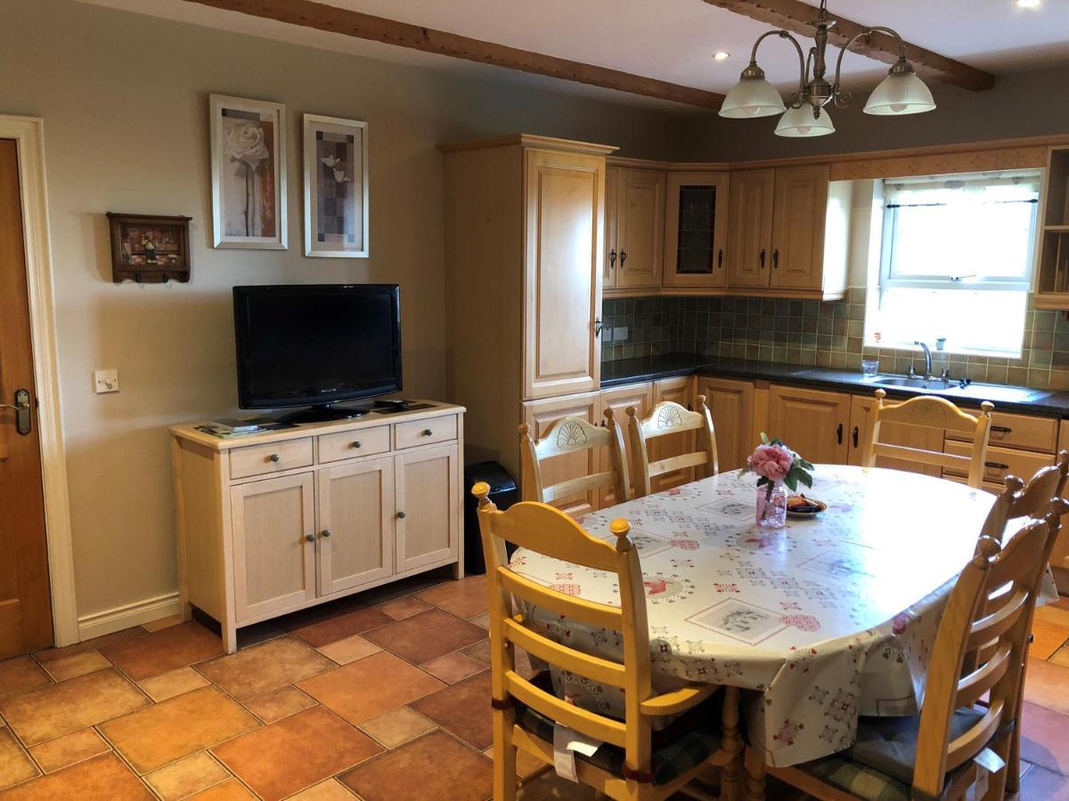 The Bungalow Villa Omagh Luaran gambar